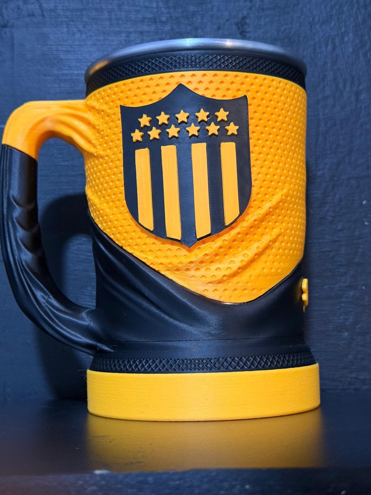 Jarra fernetera camiseta, modelo Peñarol
